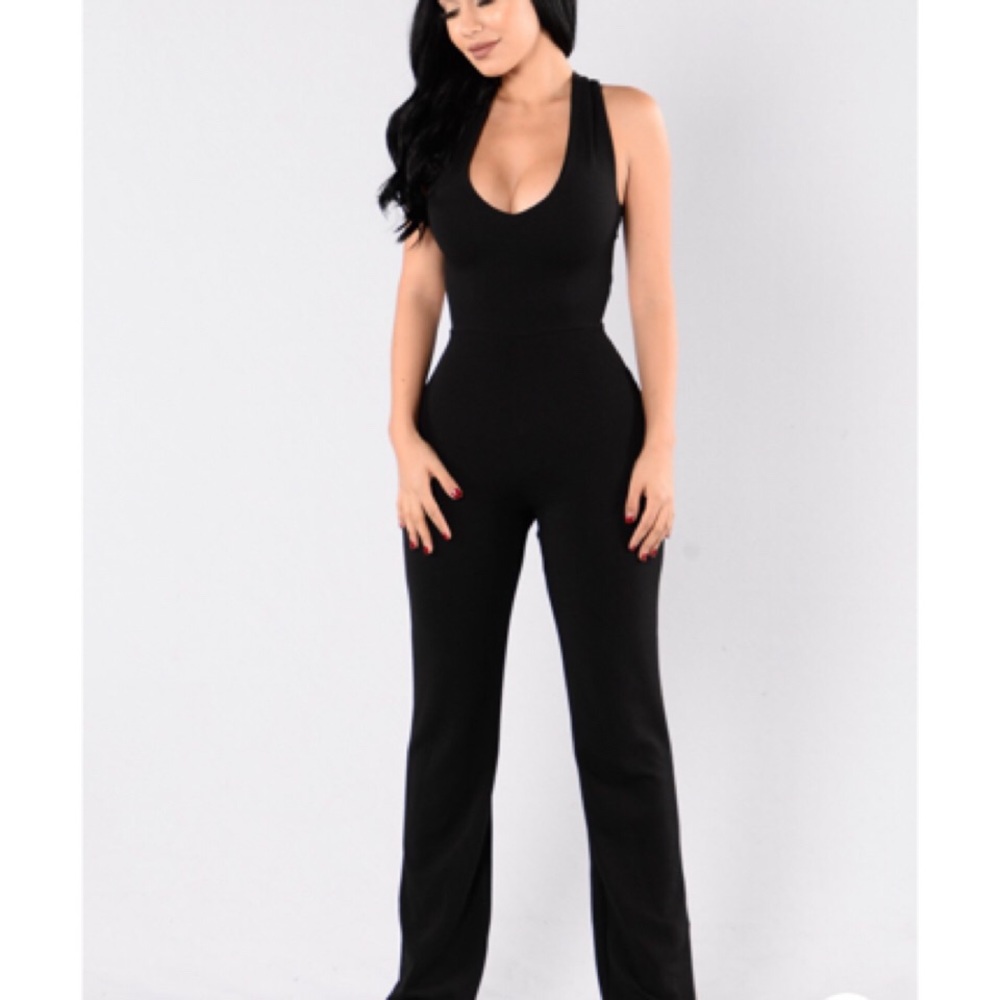 Fashion nova jumpsuit